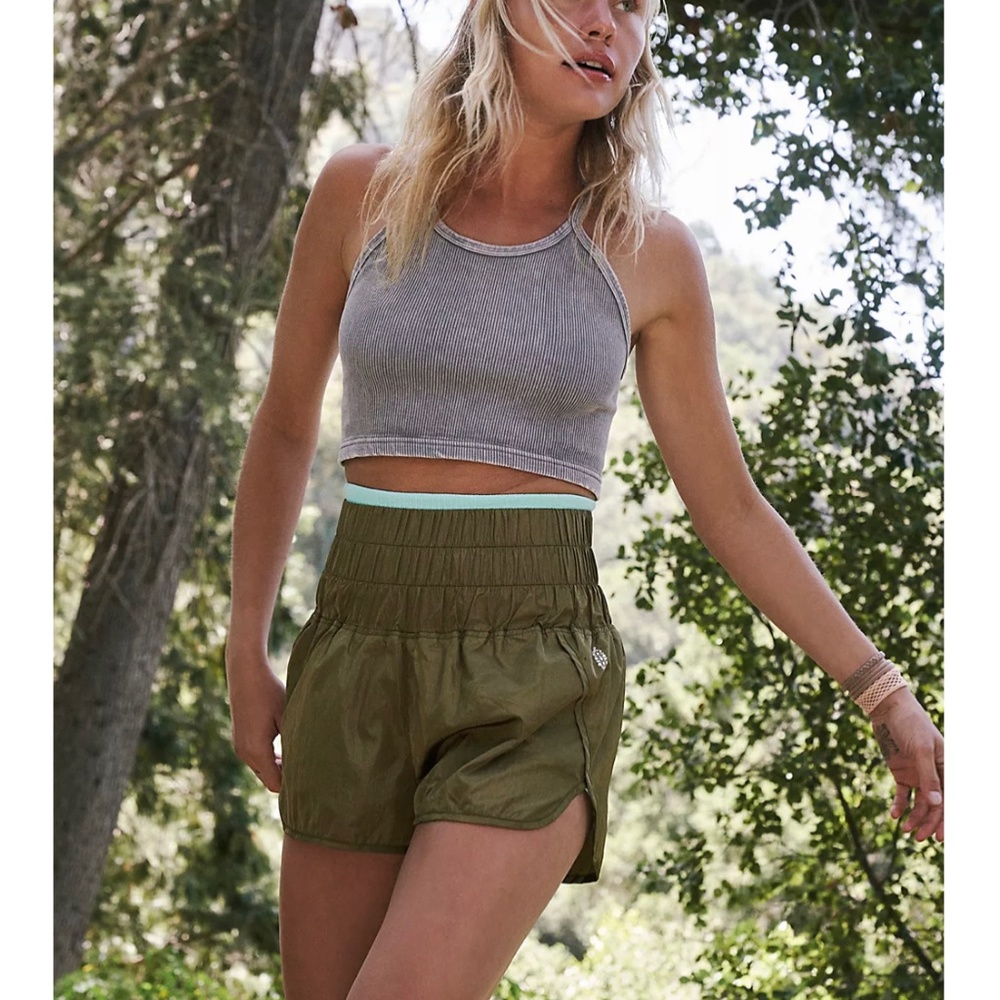 Free People The Way Home short in army color size small